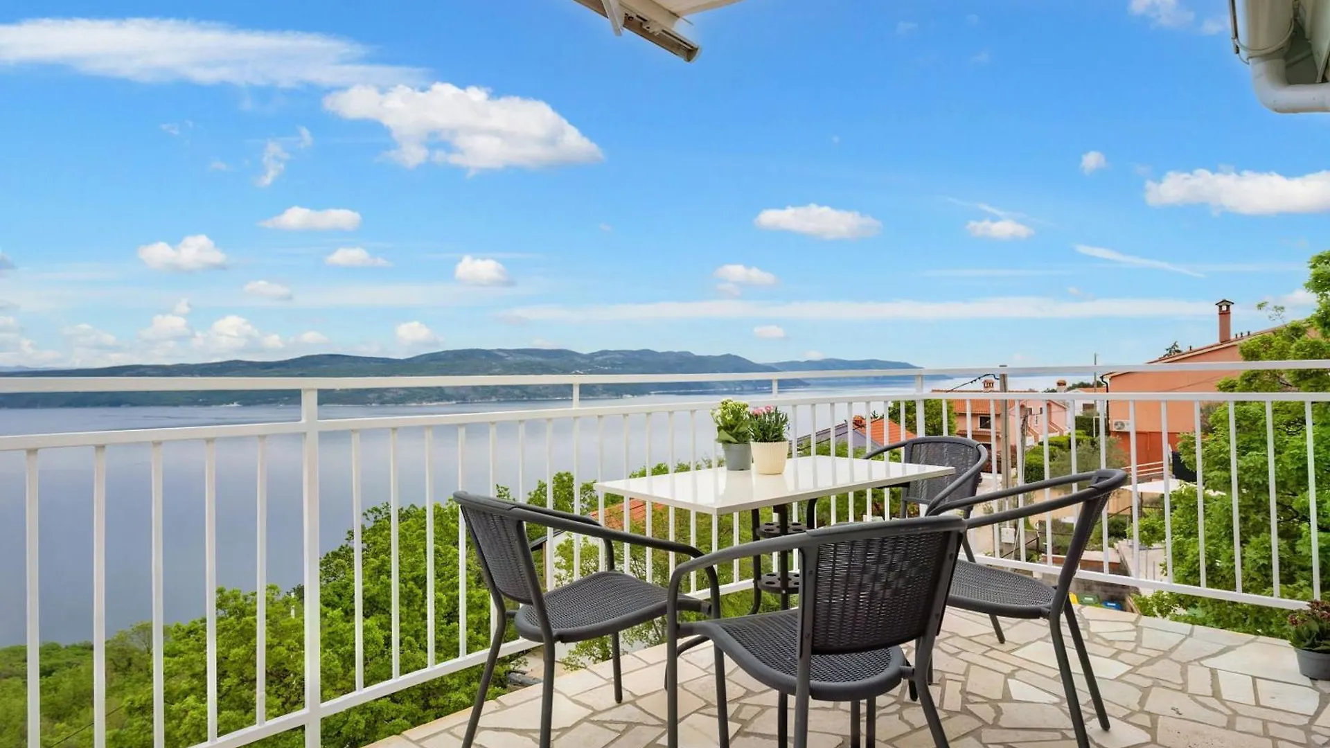 Haus Marina, Atemberaubender Meerblick Zagorje Holiday home